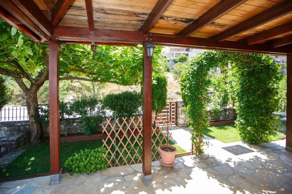 Wooden House In Ioannina Daire Dış mekan fotoğraf